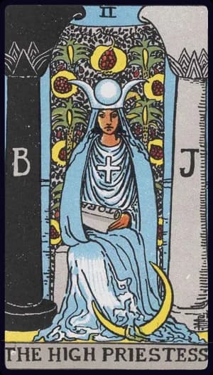 La Suma Sacerdotisa